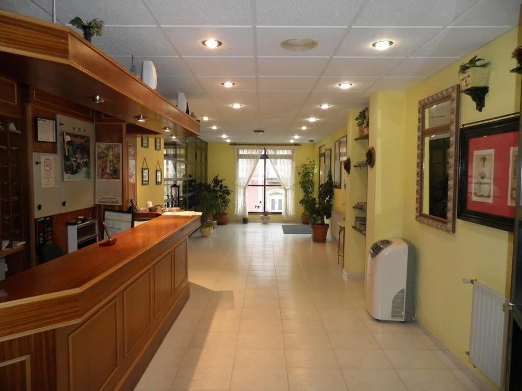 Hotel Principado De Europa Arenas De Cabrales Bagian luar foto
